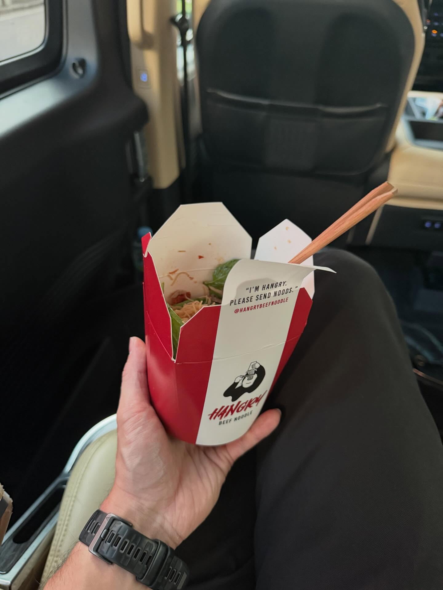 เฟย - ภัทร เอกแสงกุล