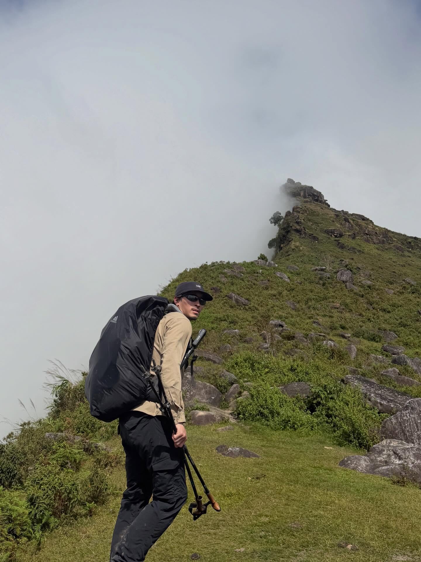 เฟย - ภัทร เอกแสงกุล