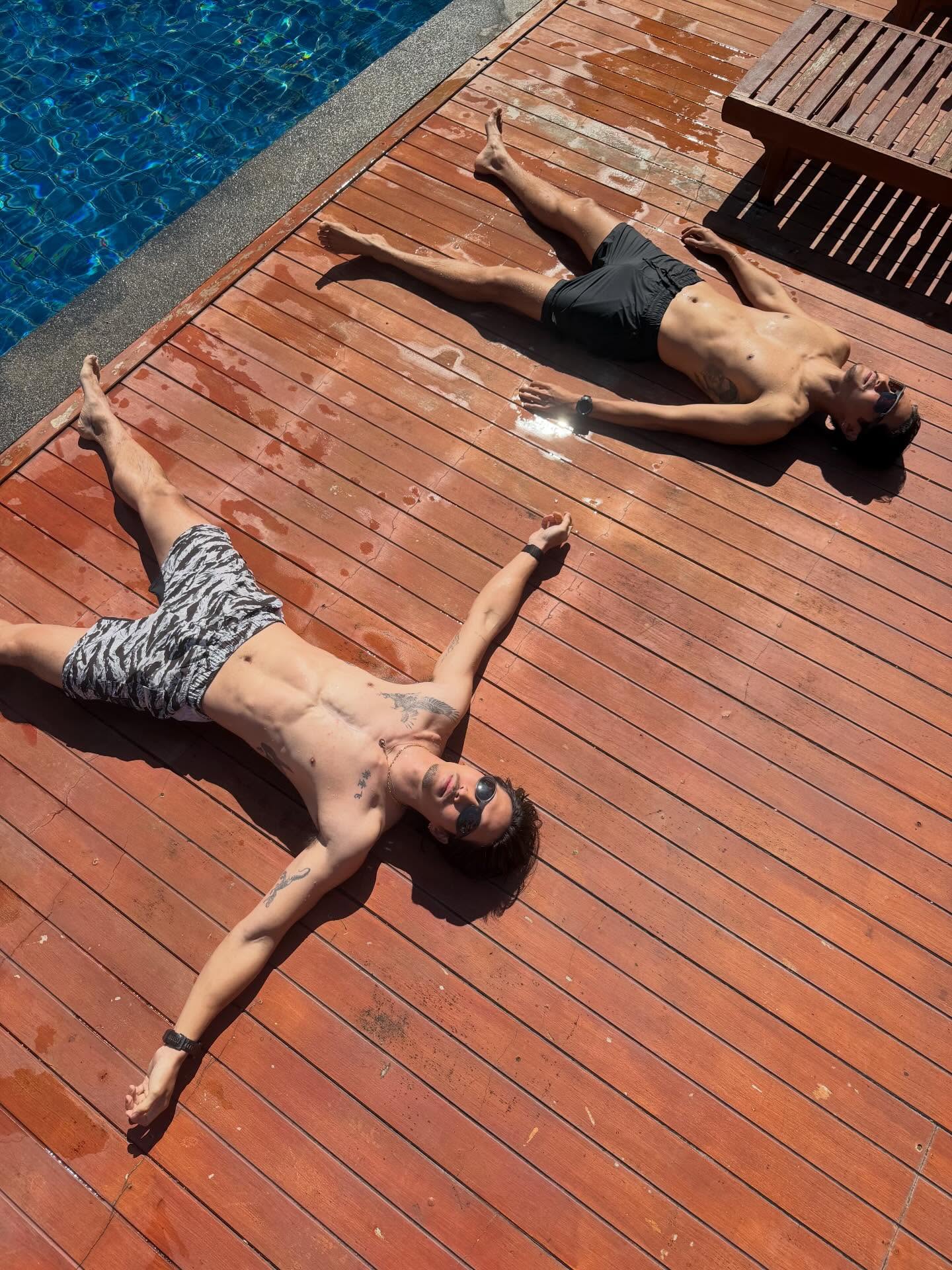 เฟย - ภัทร เอกแสงกุล