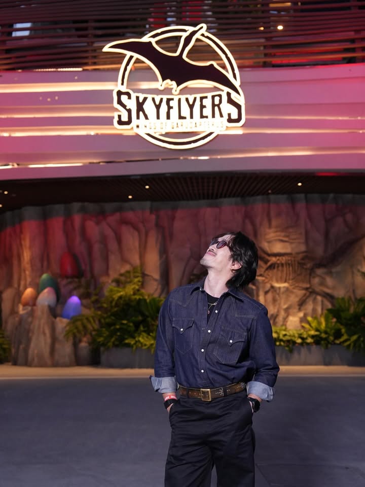 เฟย - ภัทร เอกแสงกุล