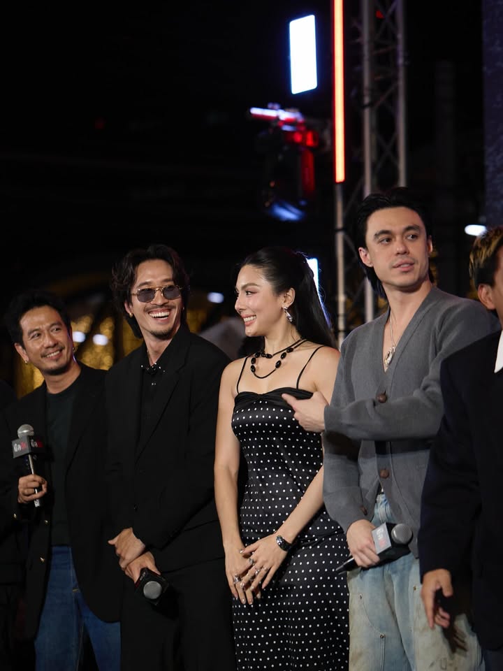 เฟย - ภัทร เอกแสงกุล