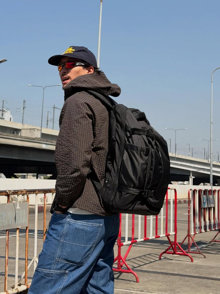 เฟย - ภัทร เอกแสงกุล