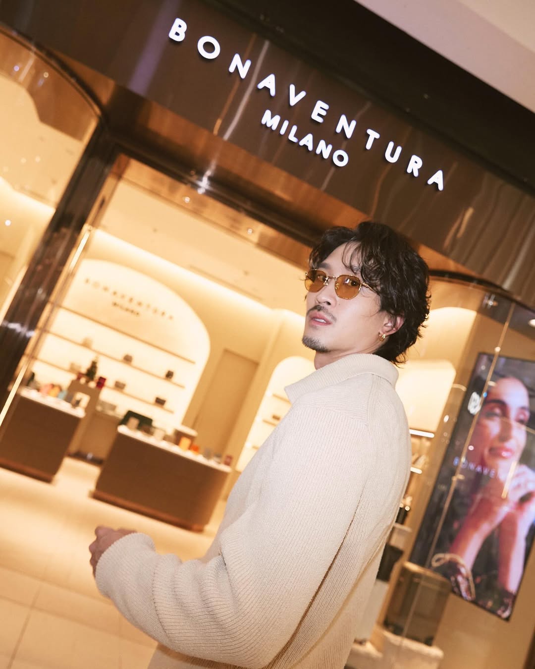 เฟย - ภัทร เอกแสงกุล