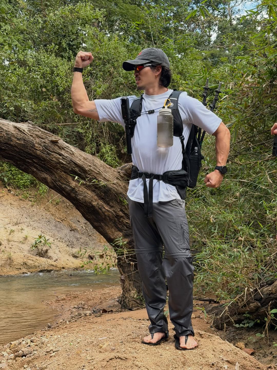 เฟย - ภัทร เอกแสงกุล