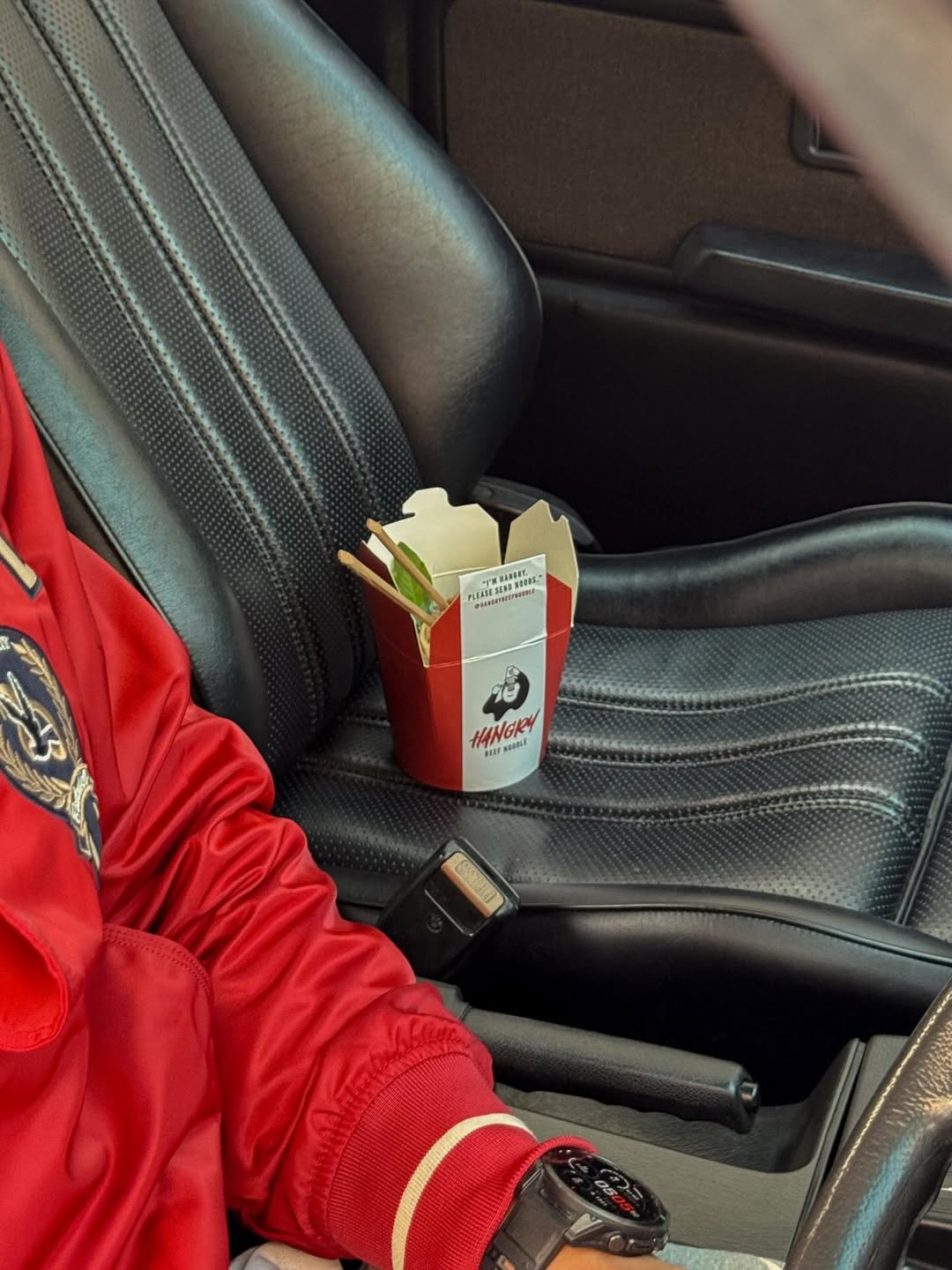 เฟย - ภัทร เอกแสงกุล