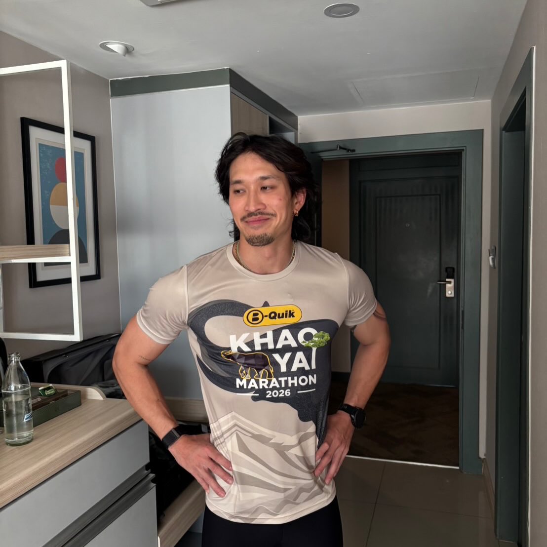 เฟย - ภัทร เอกแสงกุล