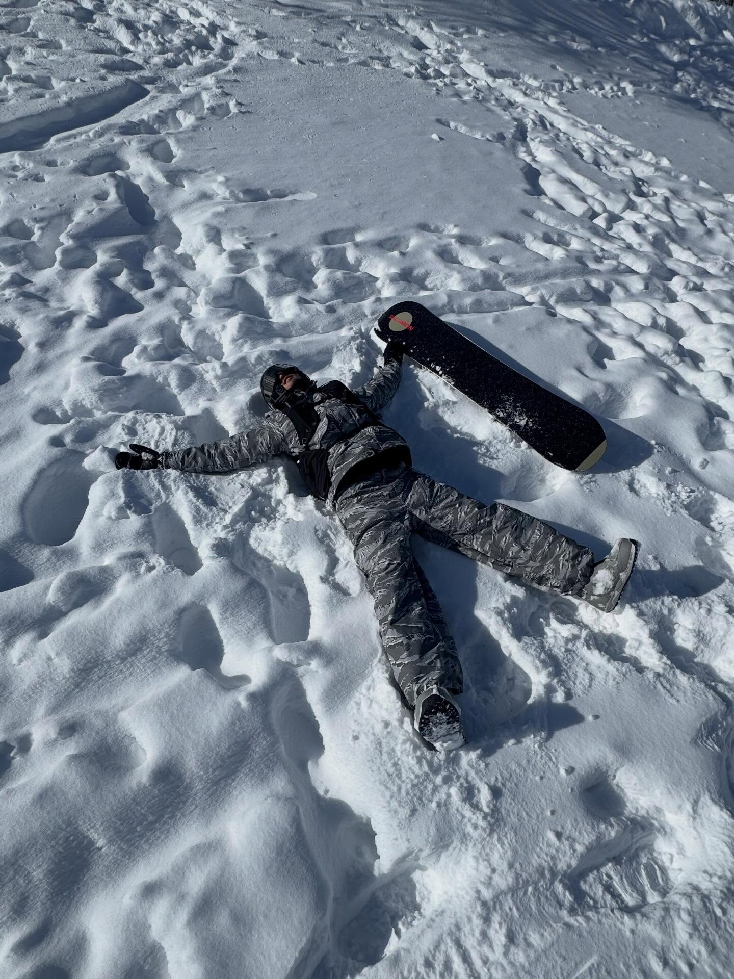 เฟย - ภัทร เอกแสงกุล