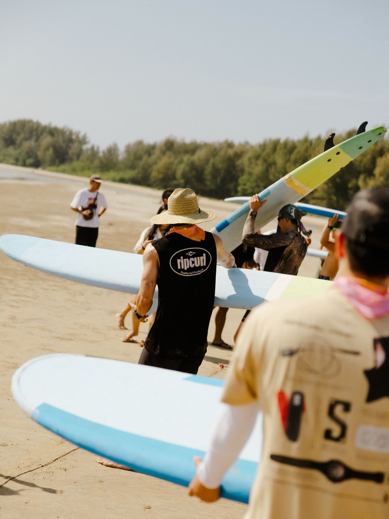 เฟย - ภัทร เอกแสงกุล