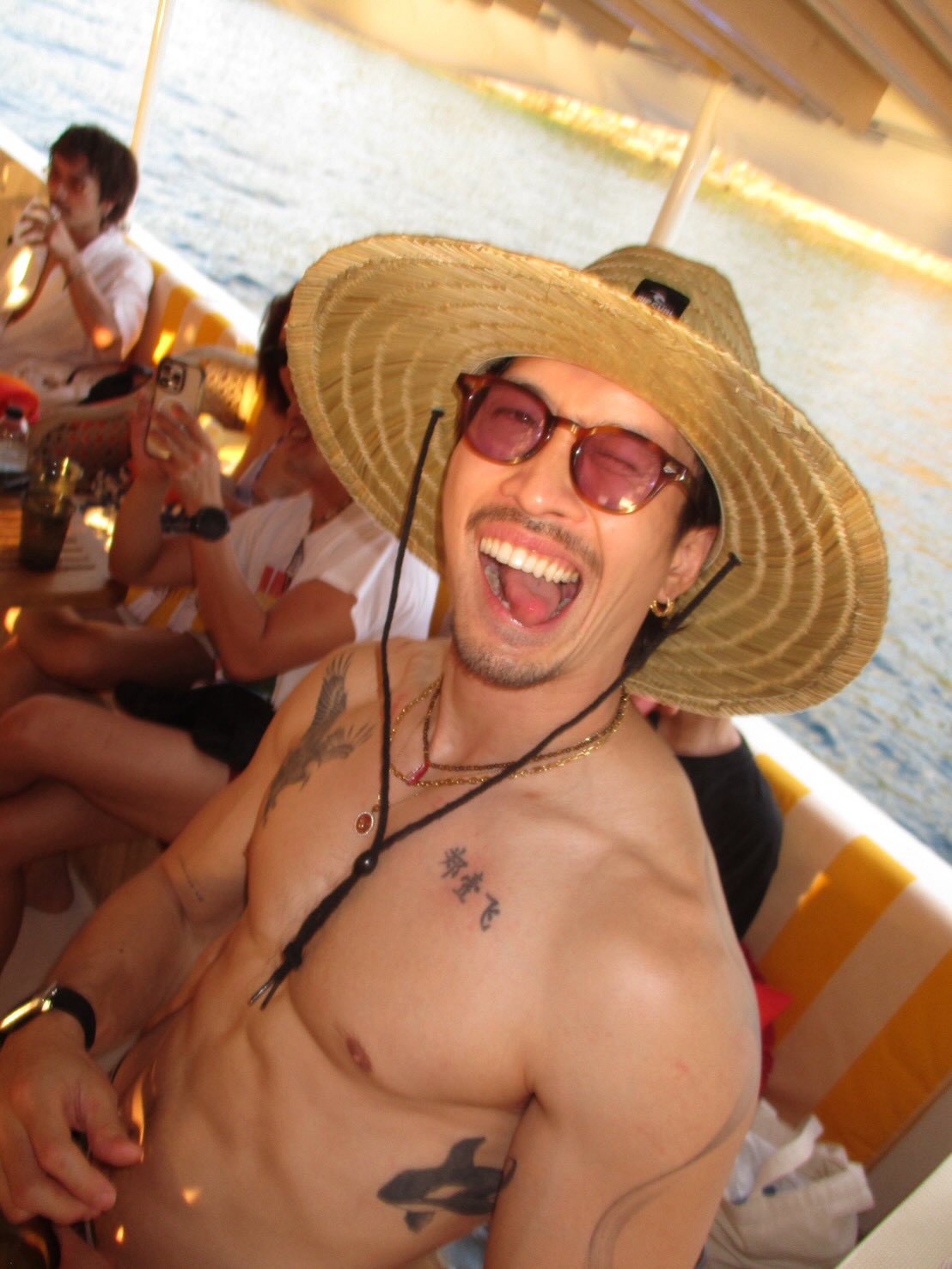 เฟย - ภัทร เอกแสงกุล