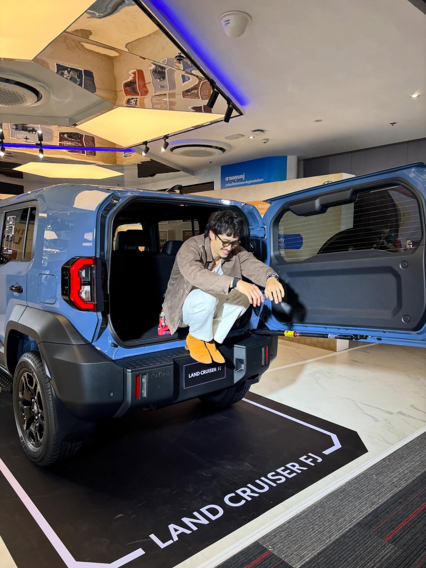 เฟย - ภัทร เอกแสงกุล