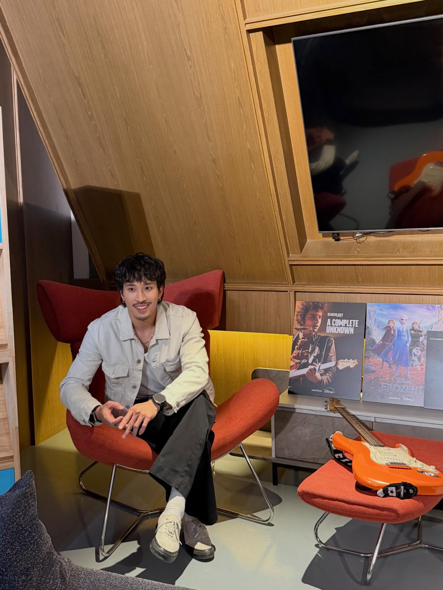 เฟย - ภัทร เอกแสงกุล