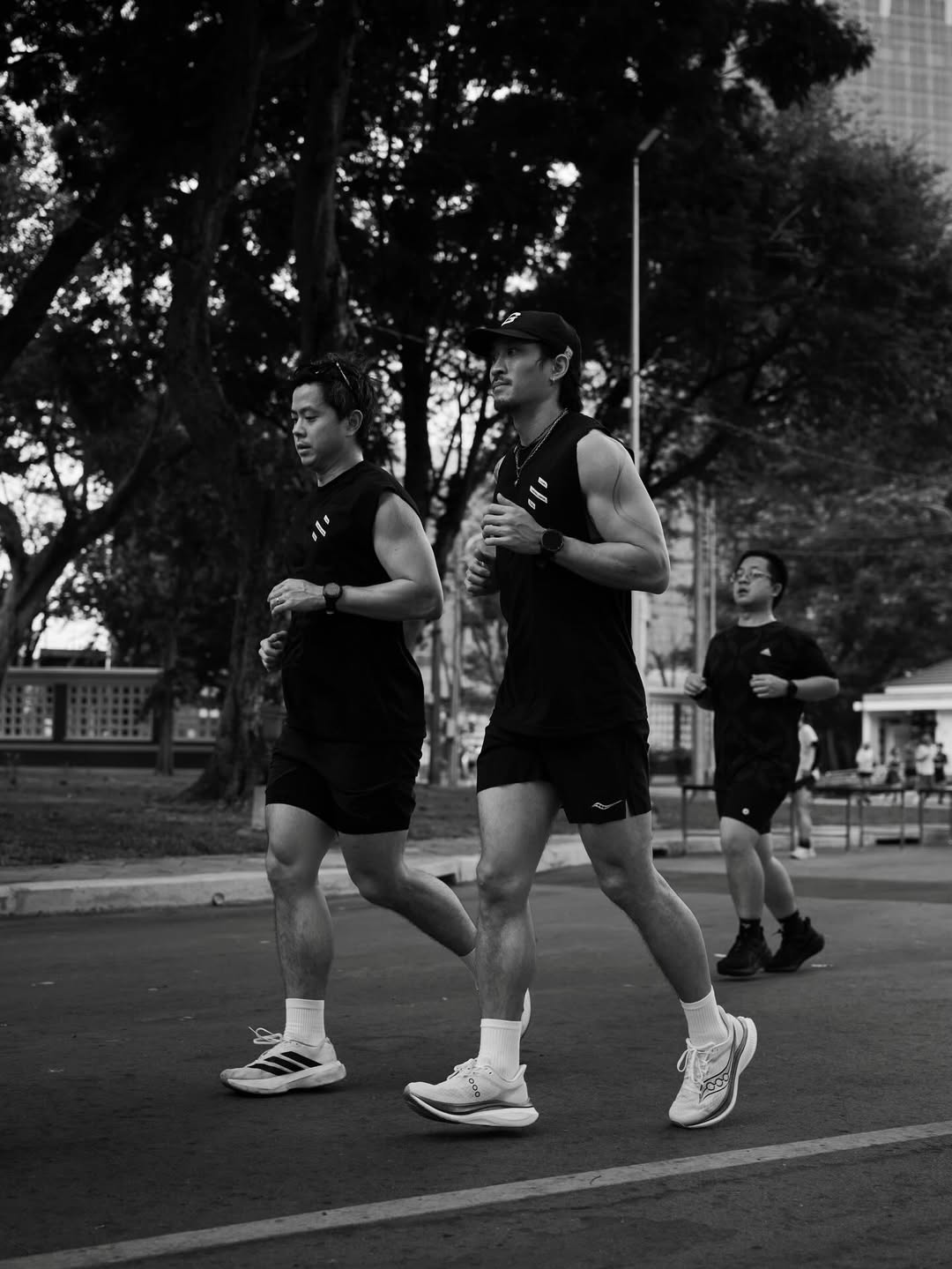 เฟย - ภัทร เอกแสงกุล