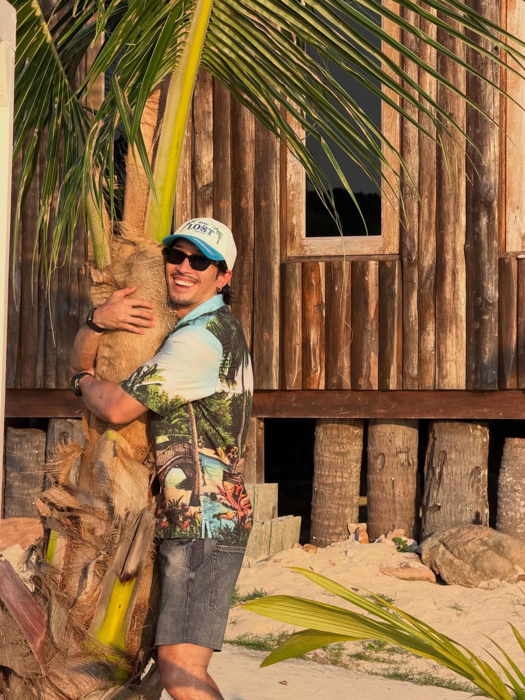 เฟย - ภัทร เอกแสงกุล