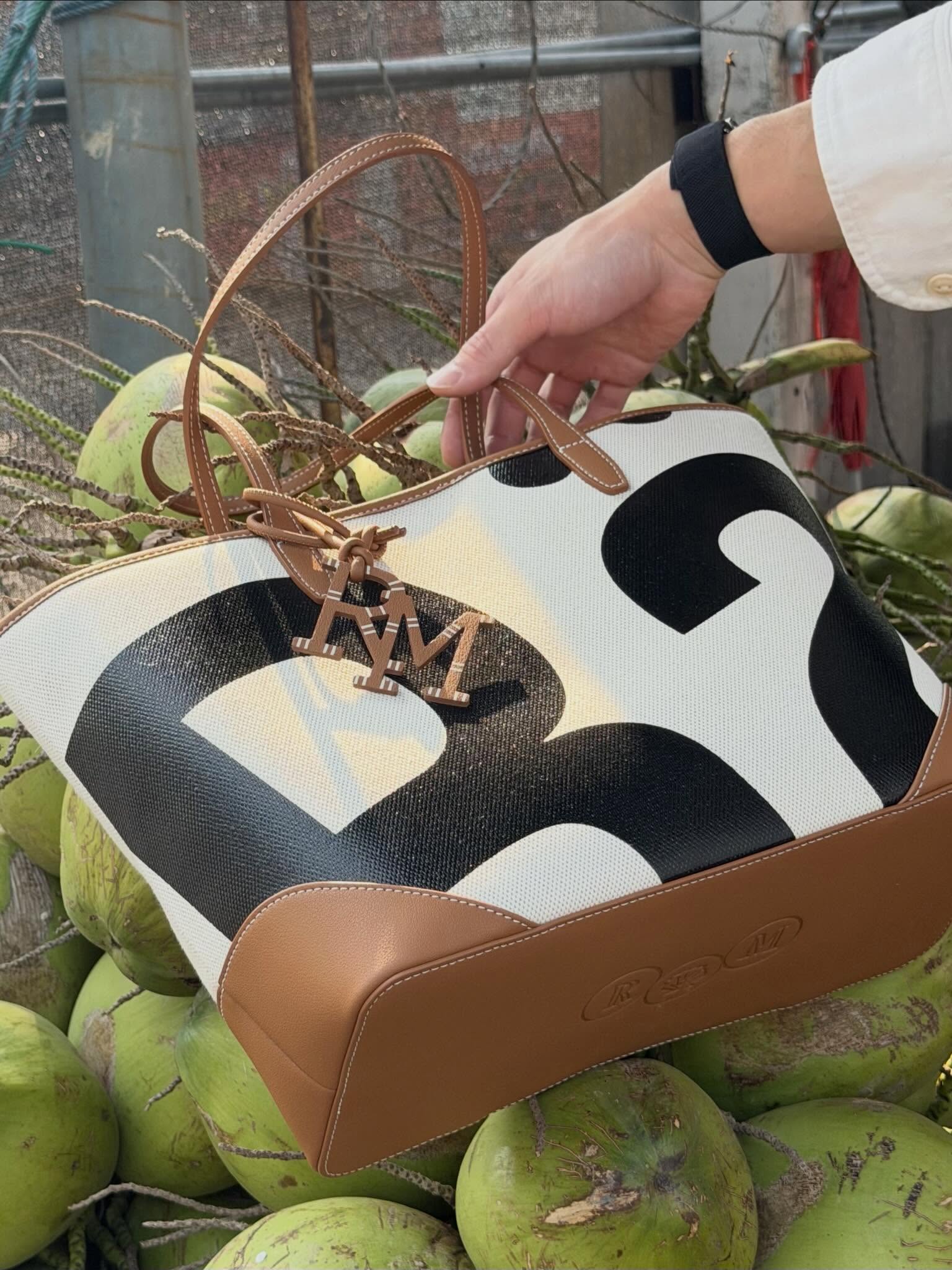 เฟย - ภัทร เอกแสงกุล