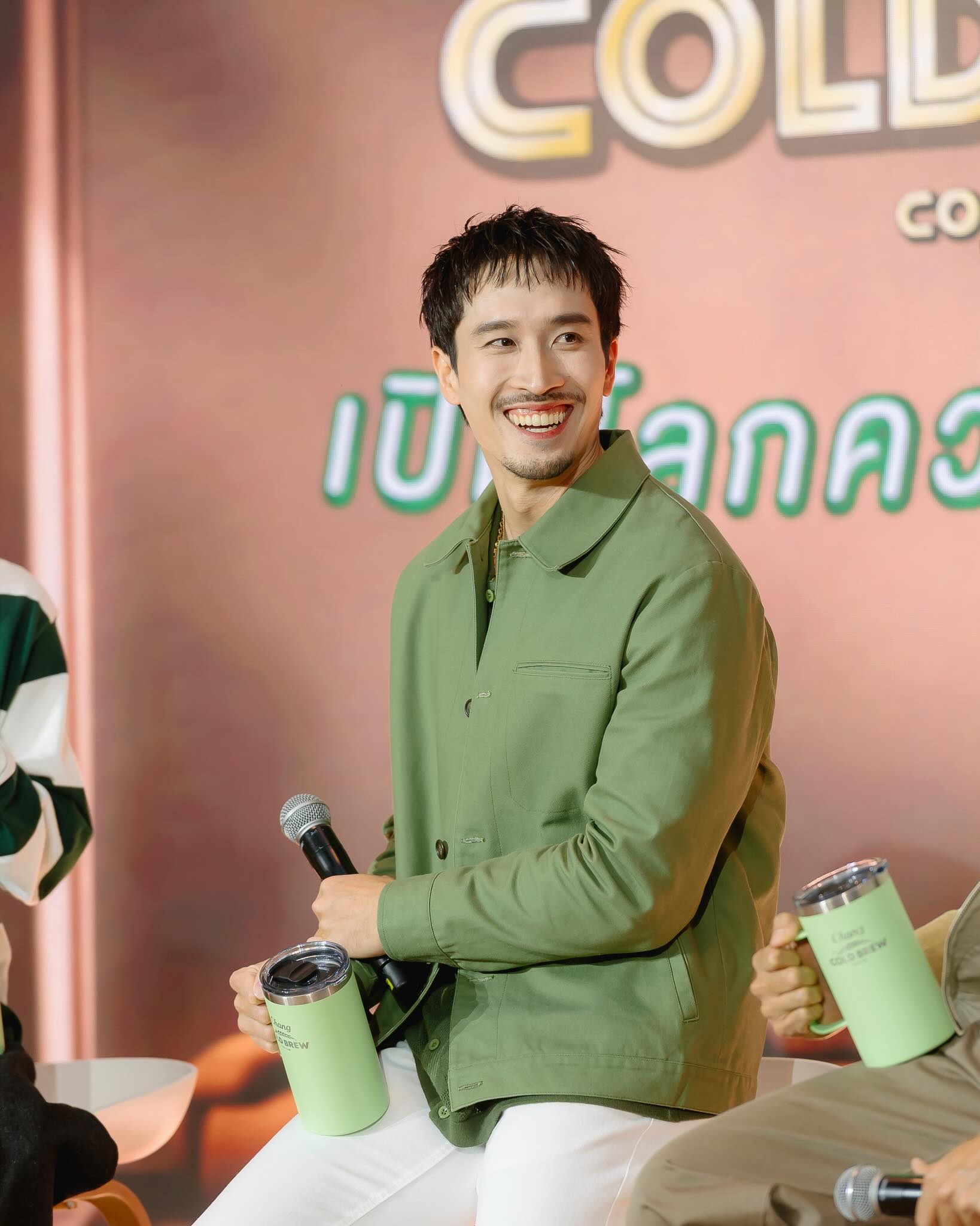 เฟย - ภัทร เอกแสงกุล