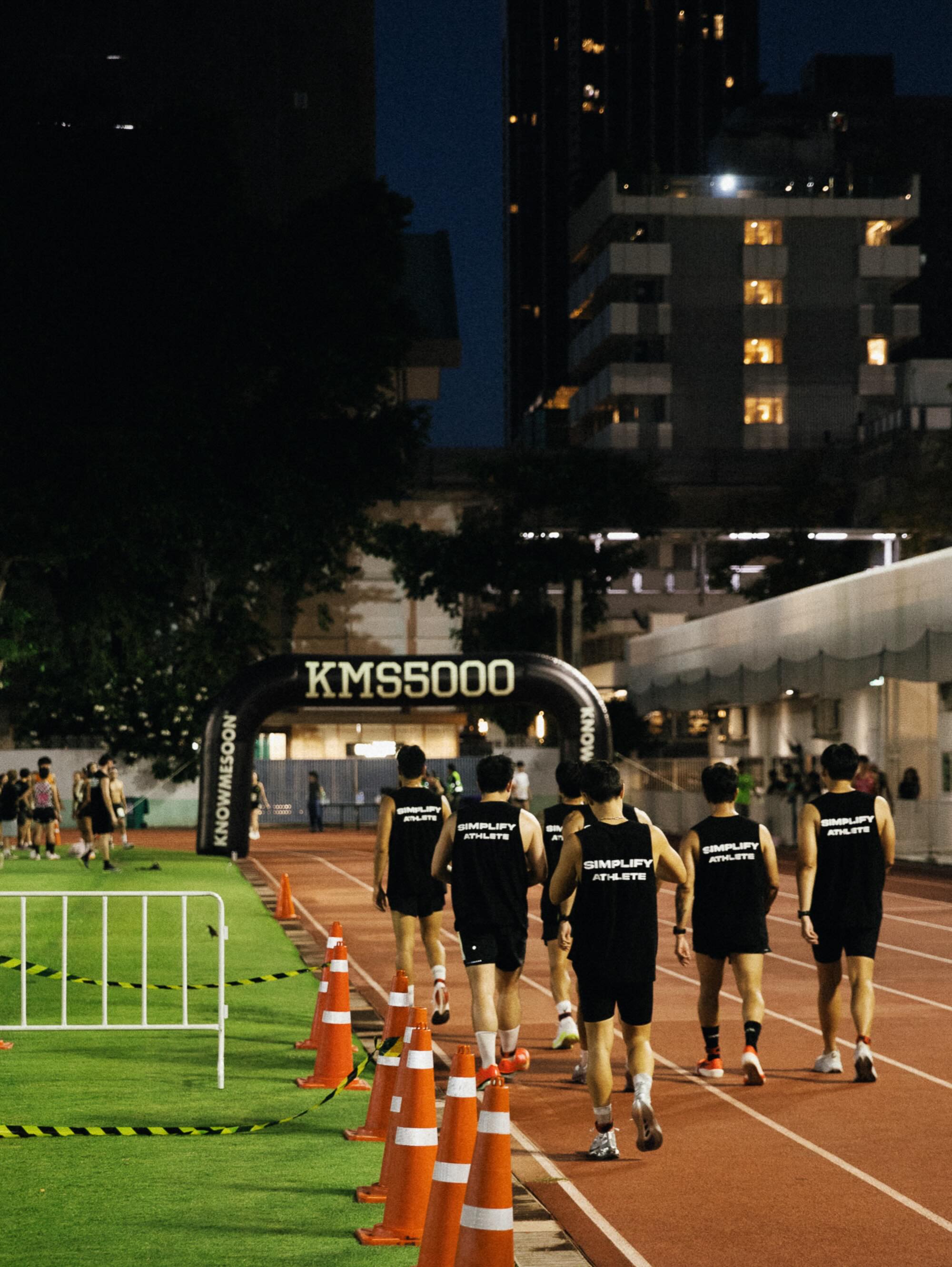 เฟย - ภัทร เอกแสงกุล