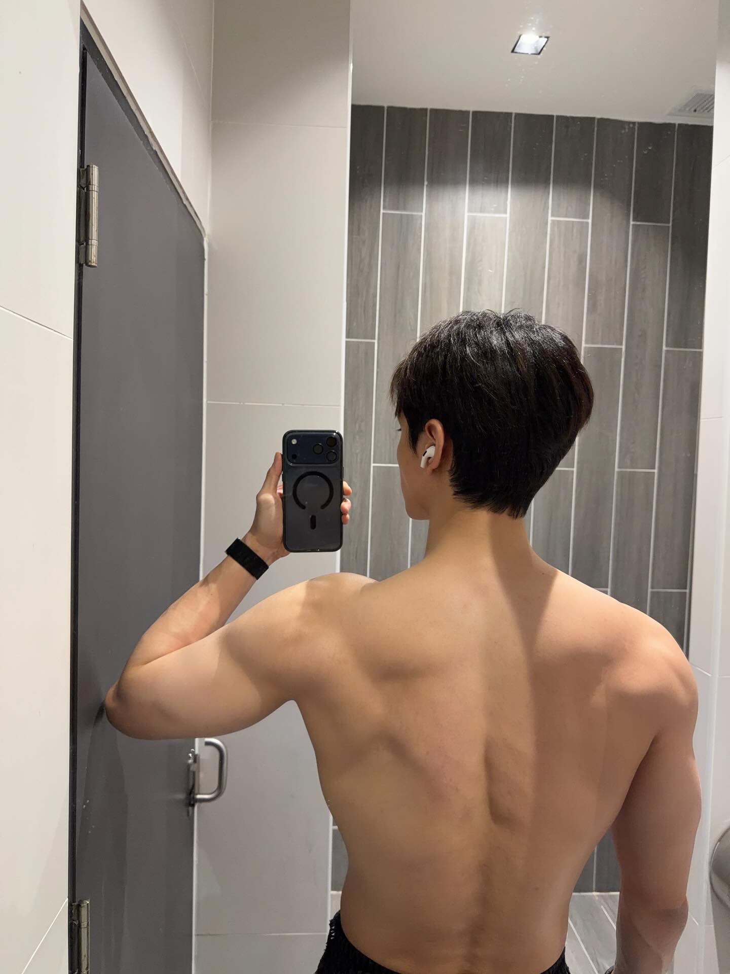 ฟิล์ม - ธนภัทร กาวิละ