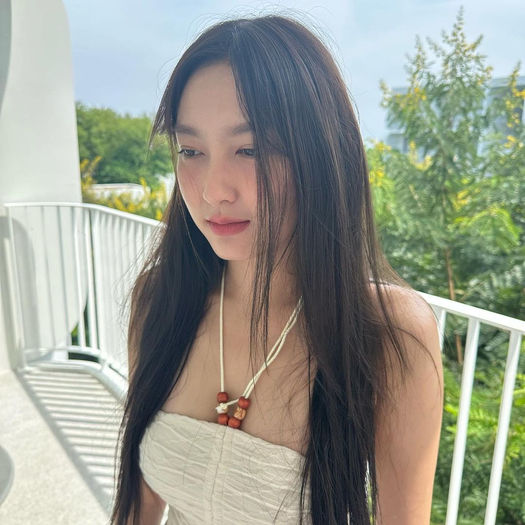 แพรว - นฤภรกมล ฉายแสง