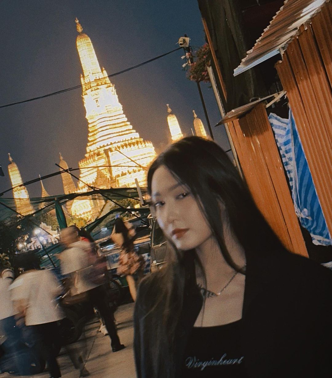 แพรว - นฤภรกมล ฉายแสง