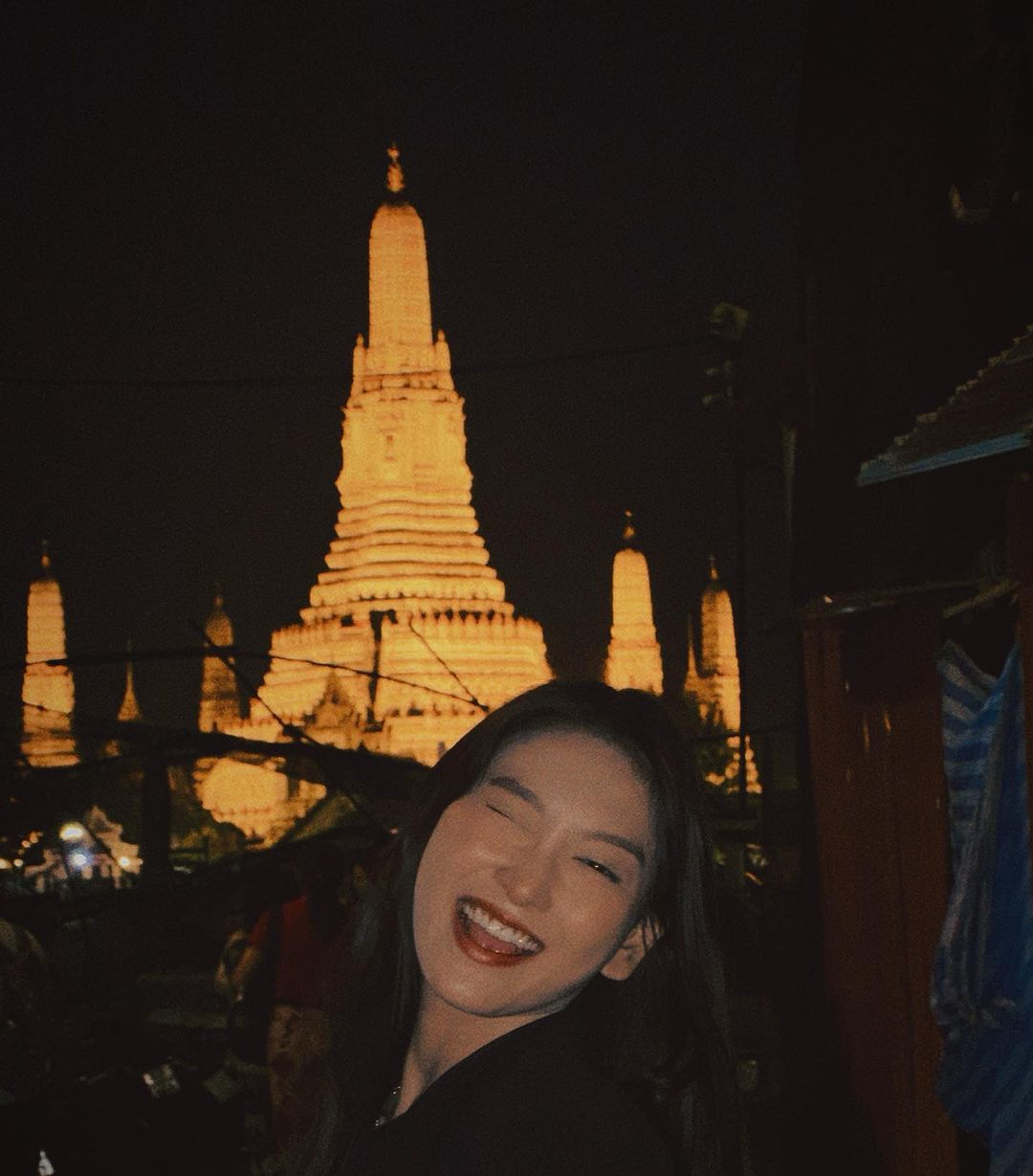 แพรว - นฤภรกมล ฉายแสง