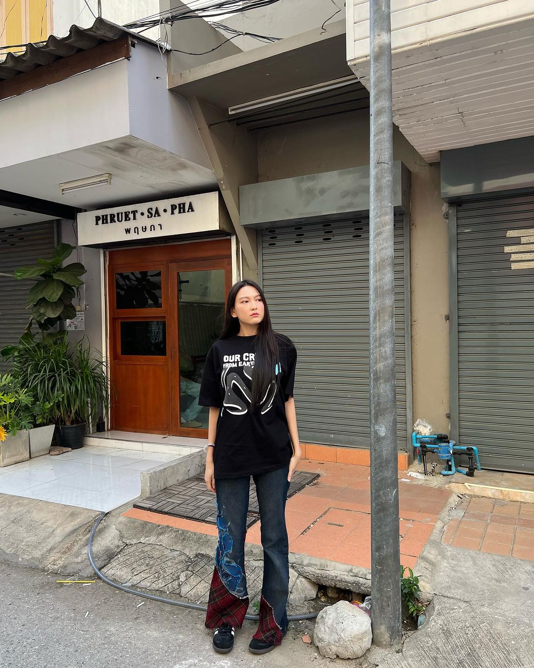 แพรว - นฤภรกมล ฉายแสง