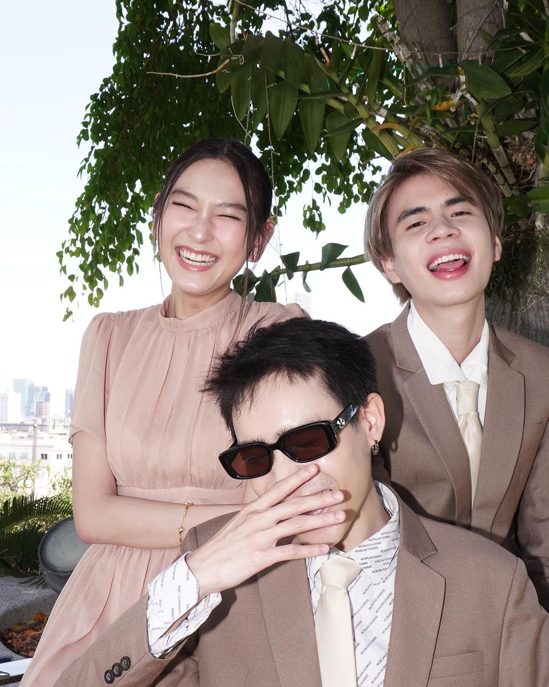 แพรว - นฤภรกมล ฉายแสง