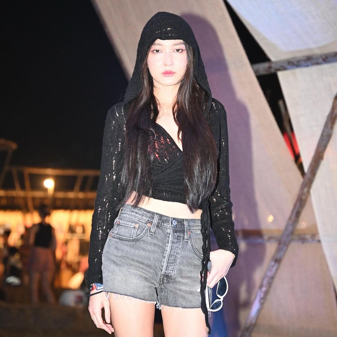 แพรว - นฤภรกมล ฉายแสง