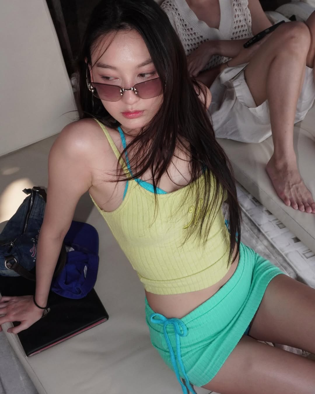 แพรว - นฤภรกมล ฉายแสง