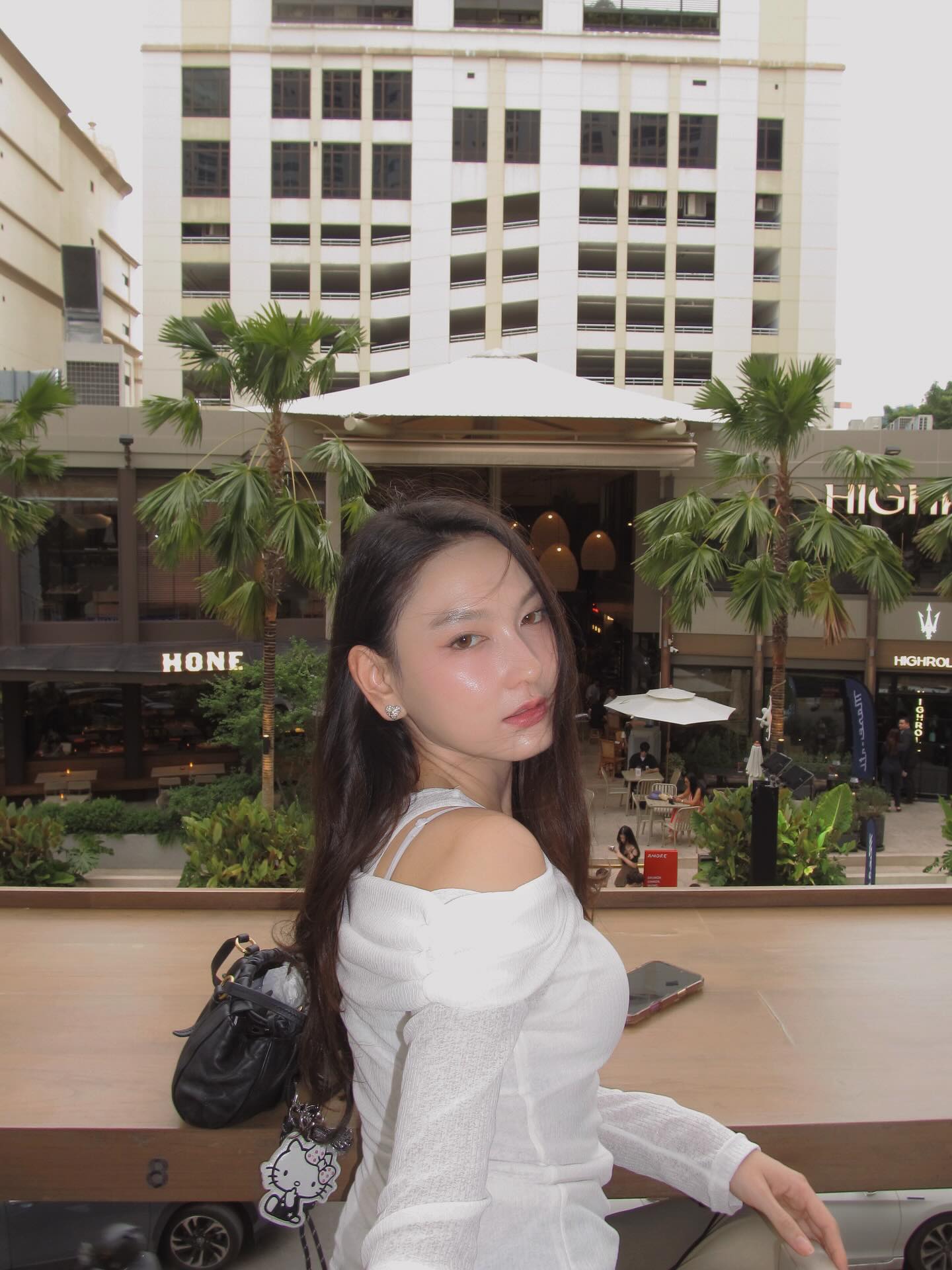 แพรว - นฤภรกมล ฉายแสง