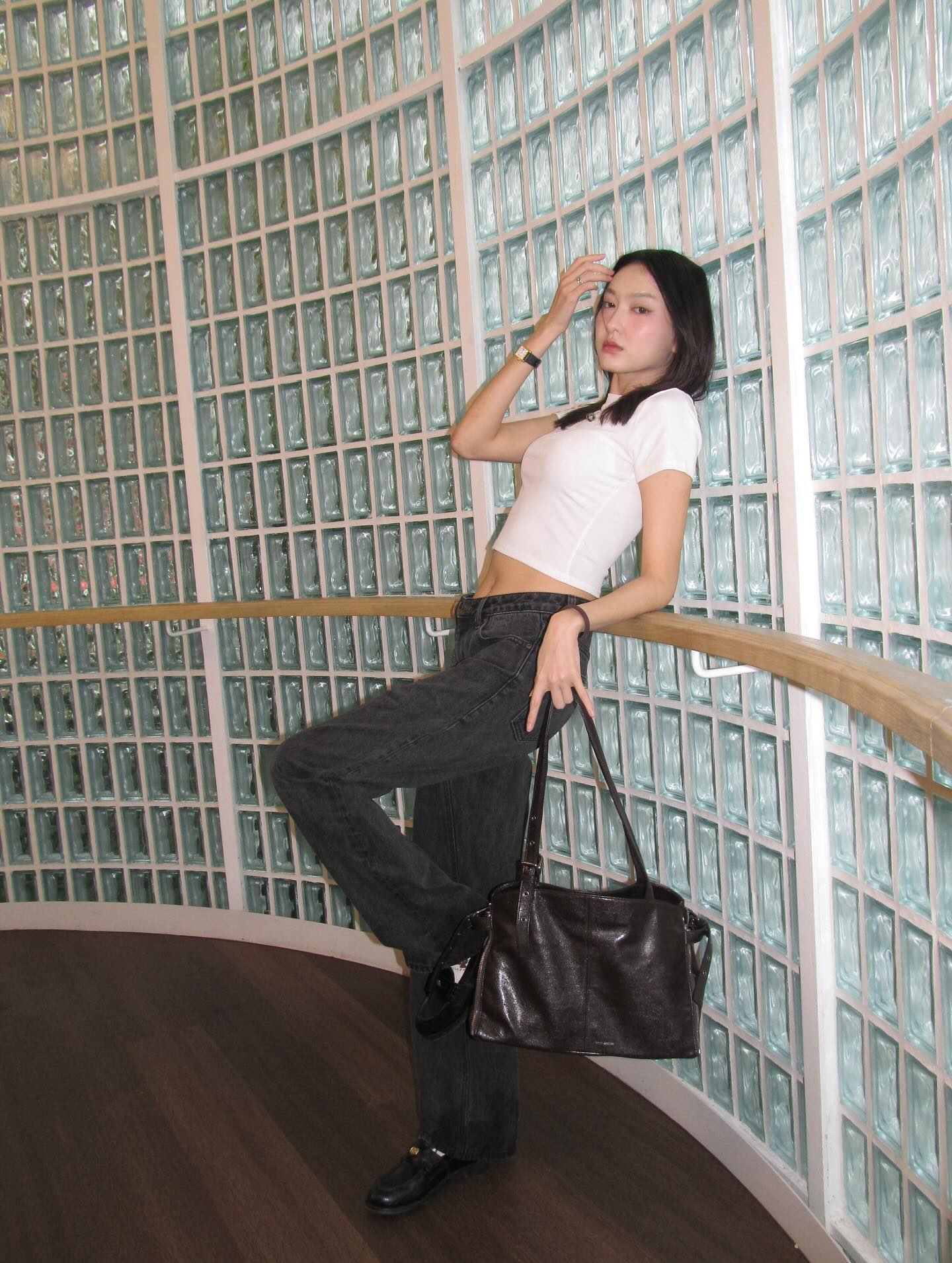 แพรว - นฤภรกมล ฉายแสง