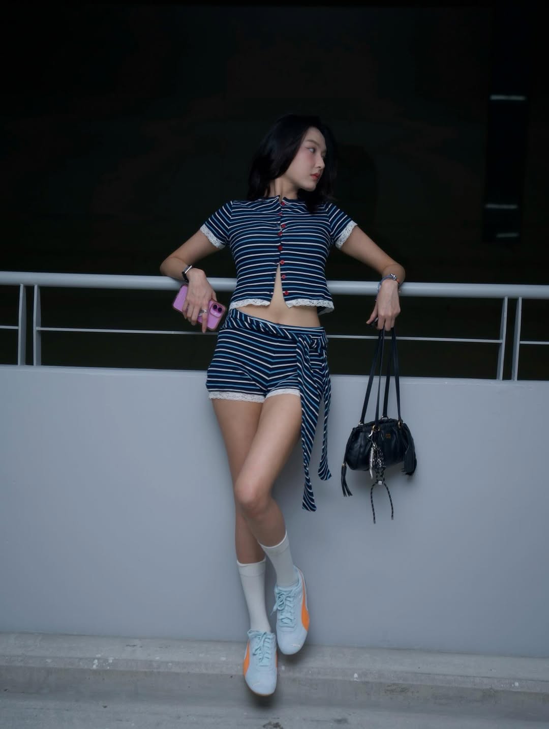 แพรว - นฤภรกมล ฉายแสง