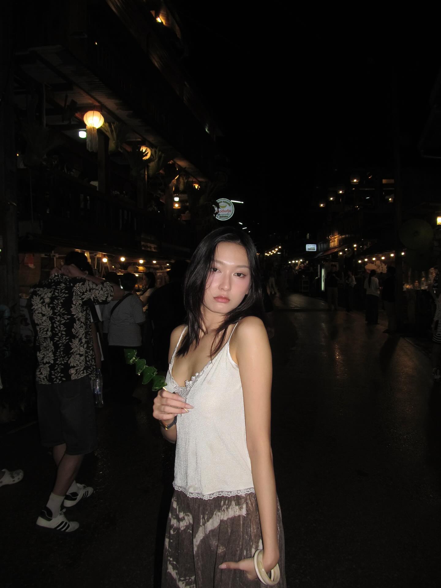 แพรว - นฤภรกมล ฉายแสง