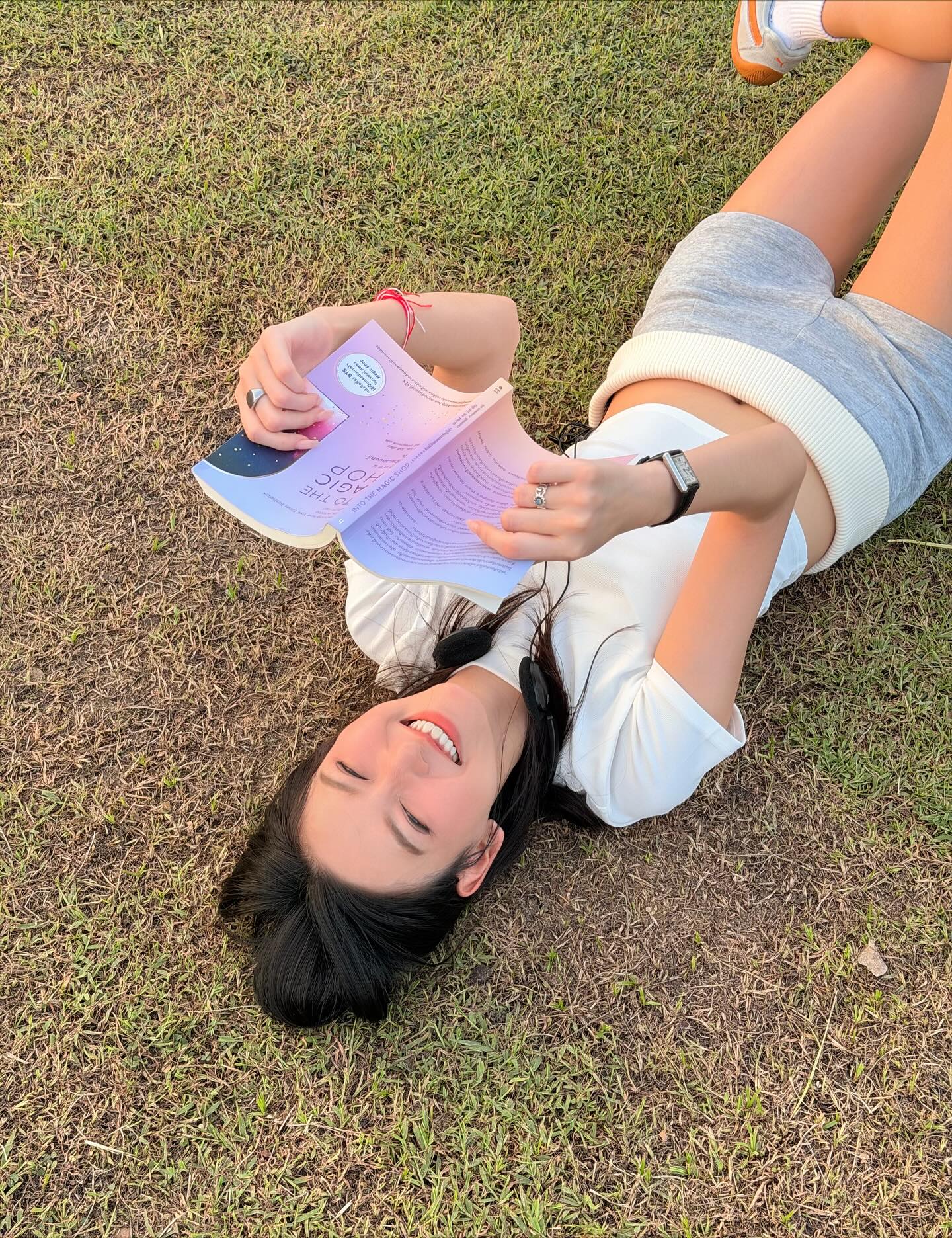 แพรว - นฤภรกมล ฉายแสง