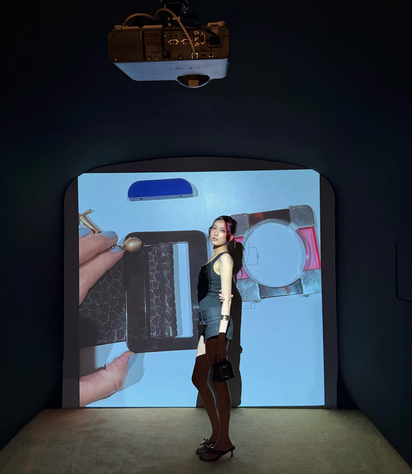 แพรว - นฤภรกมล ฉายแสง