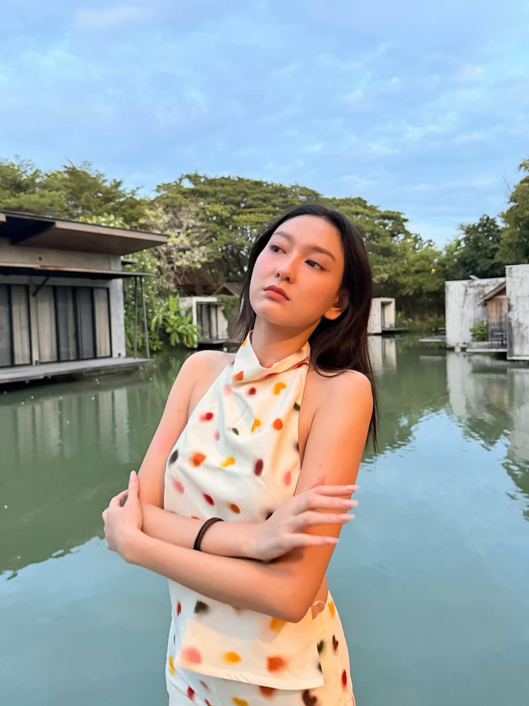 แพรว - นฤภรกมล ฉายแสง