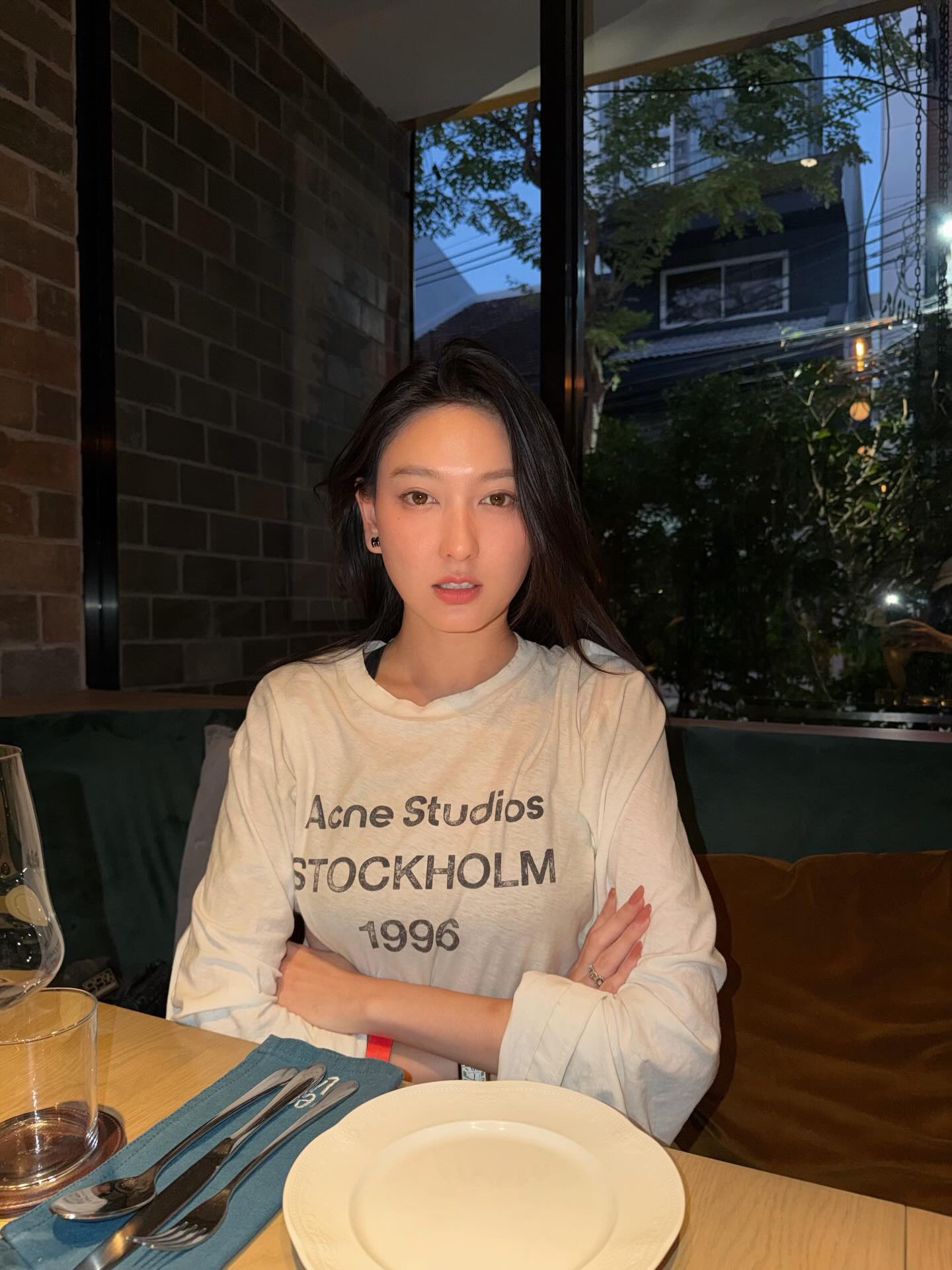 แพรว - นฤภรกมล ฉายแสง