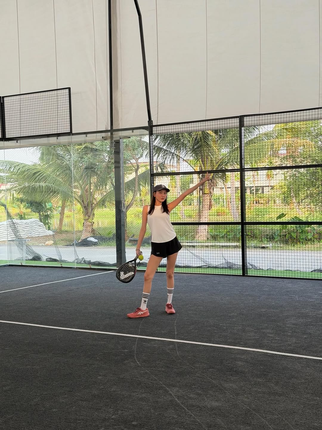 แพรว - นฤภรกมล ฉายแสง