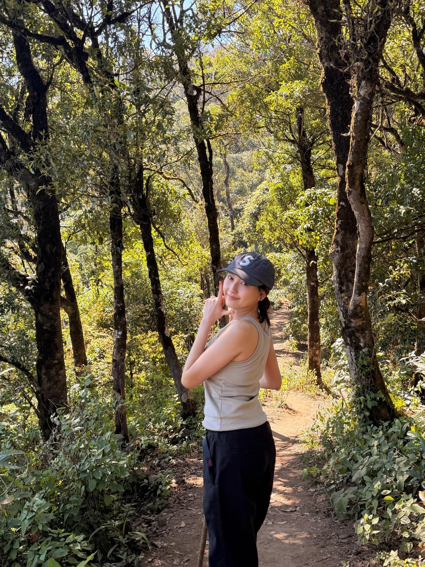 แพรว - นฤภรกมล ฉายแสง