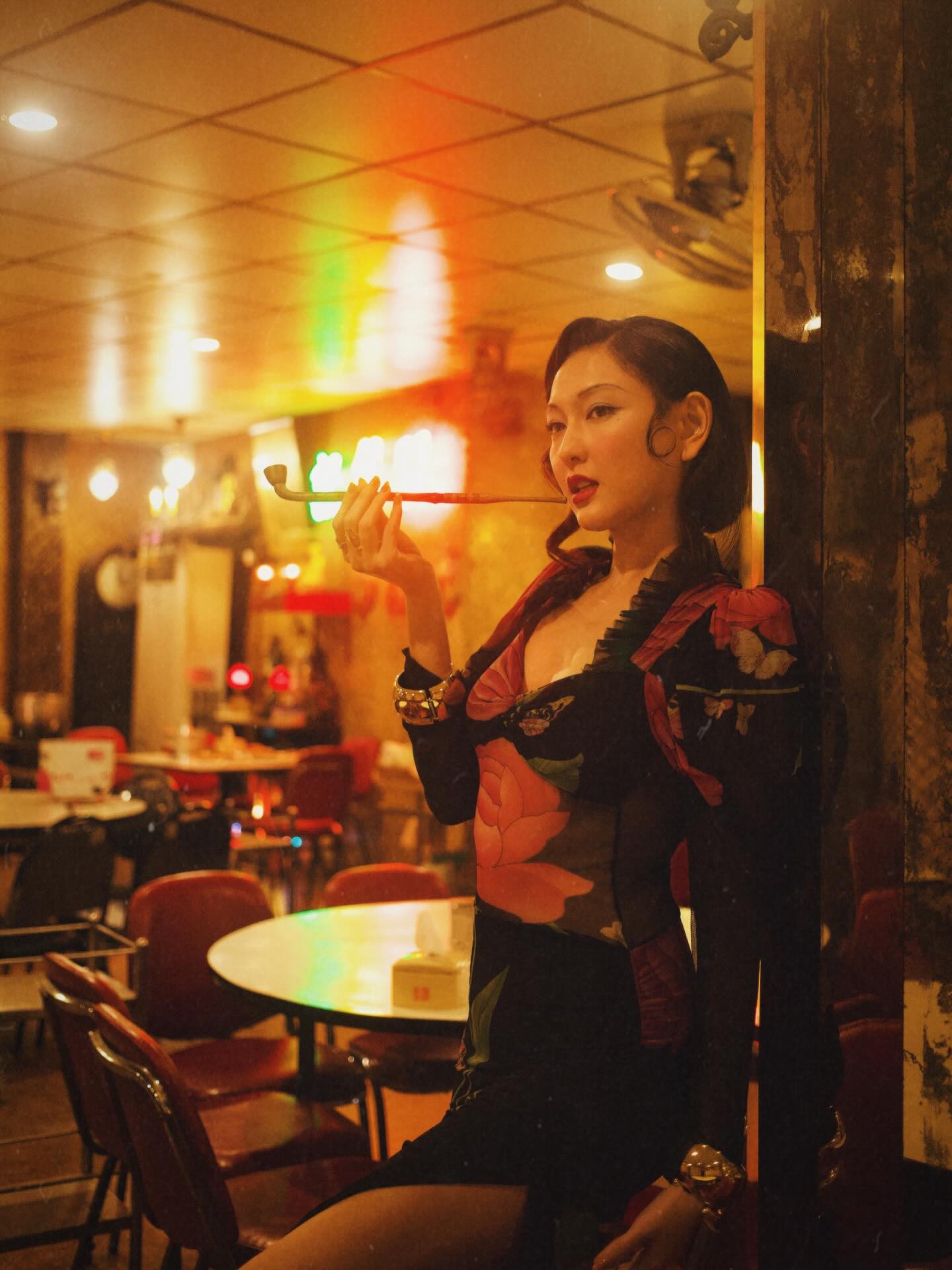 แพรว - นฤภรกมล ฉายแสง