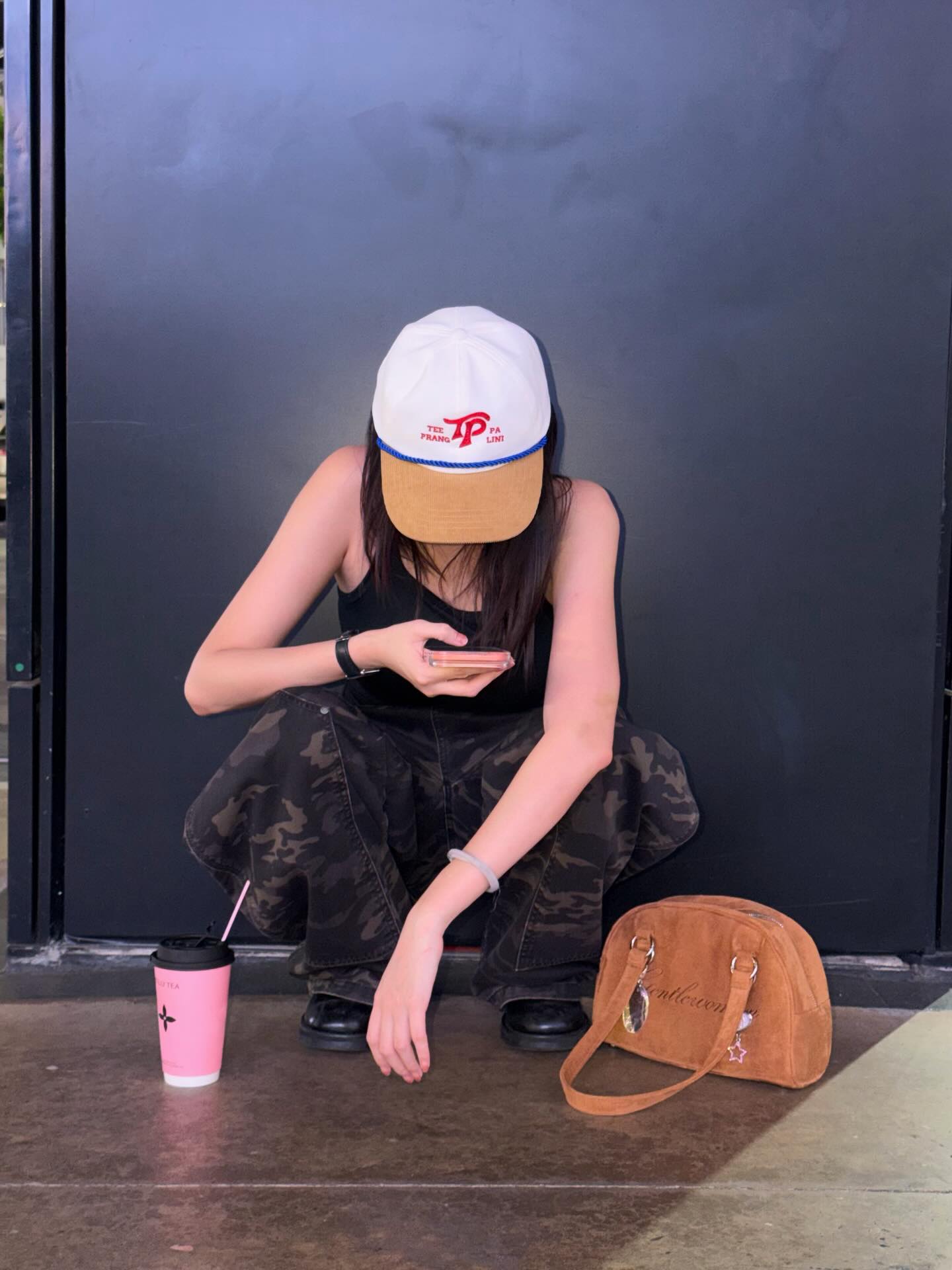 แพรว - นฤภรกมล ฉายแสง