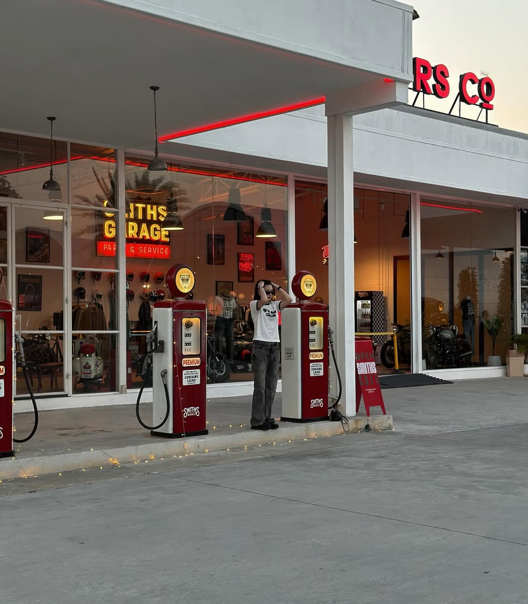 แพรว - นฤภรกมล ฉายแสง