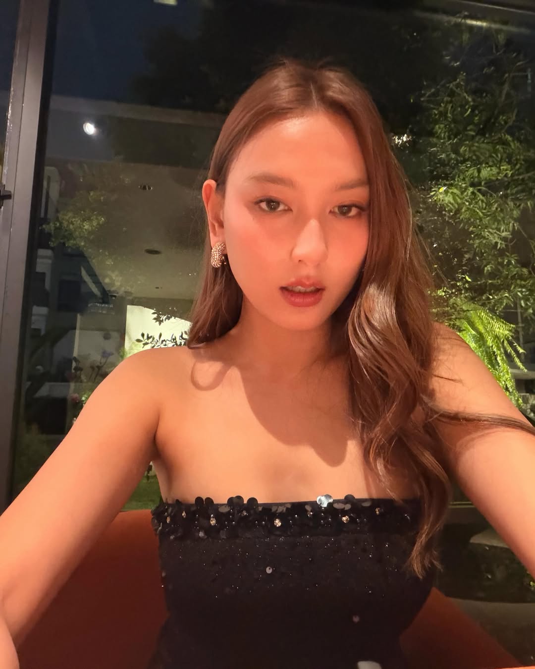 แพรว - นฤภรกมล ฉายแสง