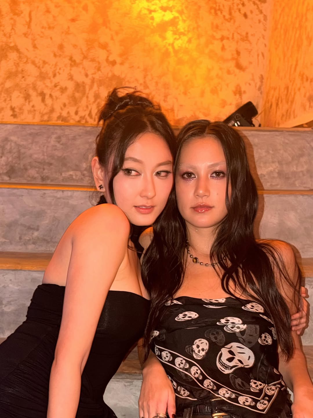 แพรว - นฤภรกมล ฉายแสง