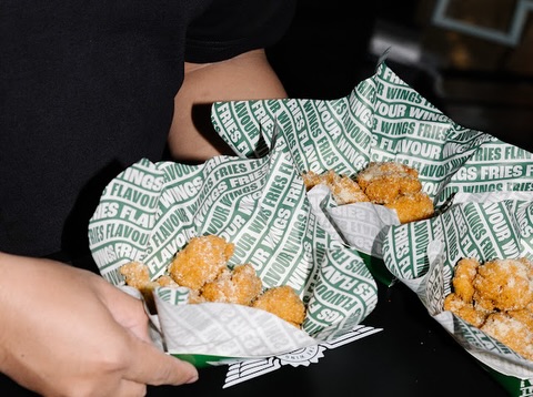 นต - ปณต คุณประเสริฐ