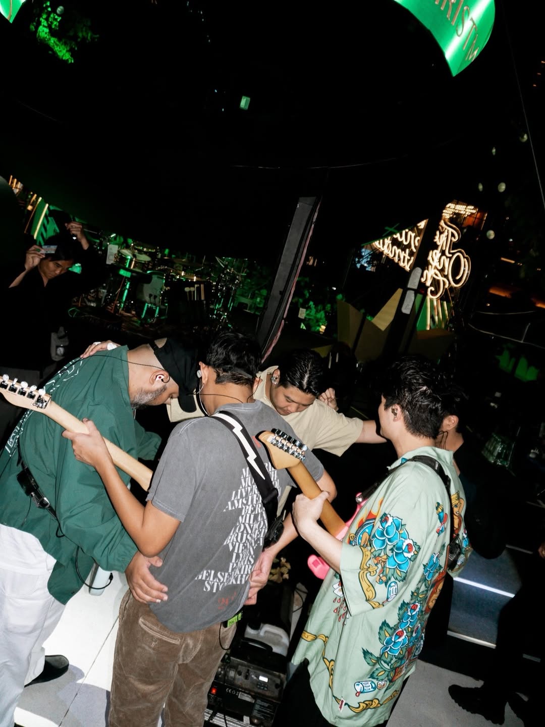 นต - ปณต คุณประเสริฐ