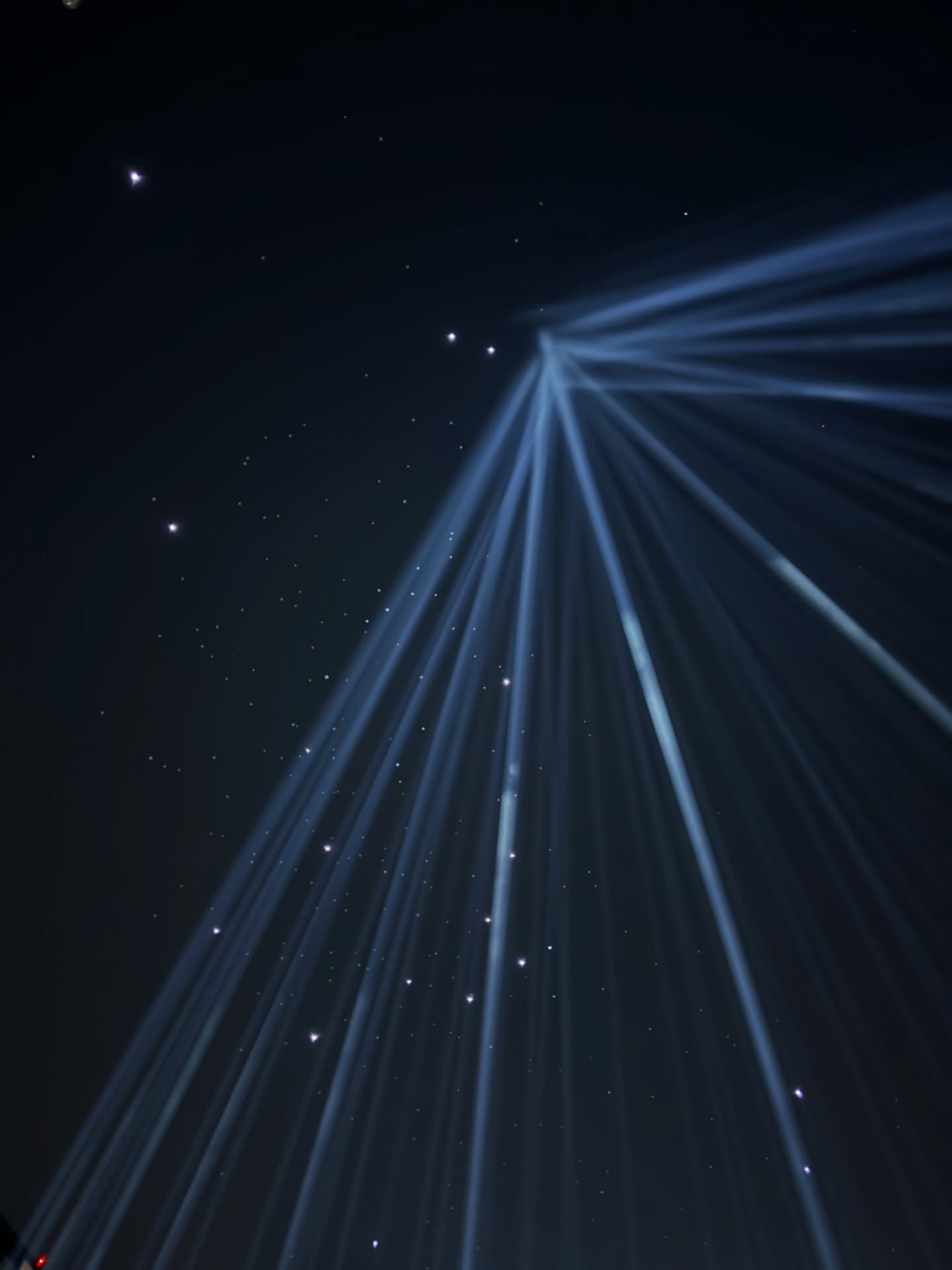 นต - ปณต คุณประเสริฐ