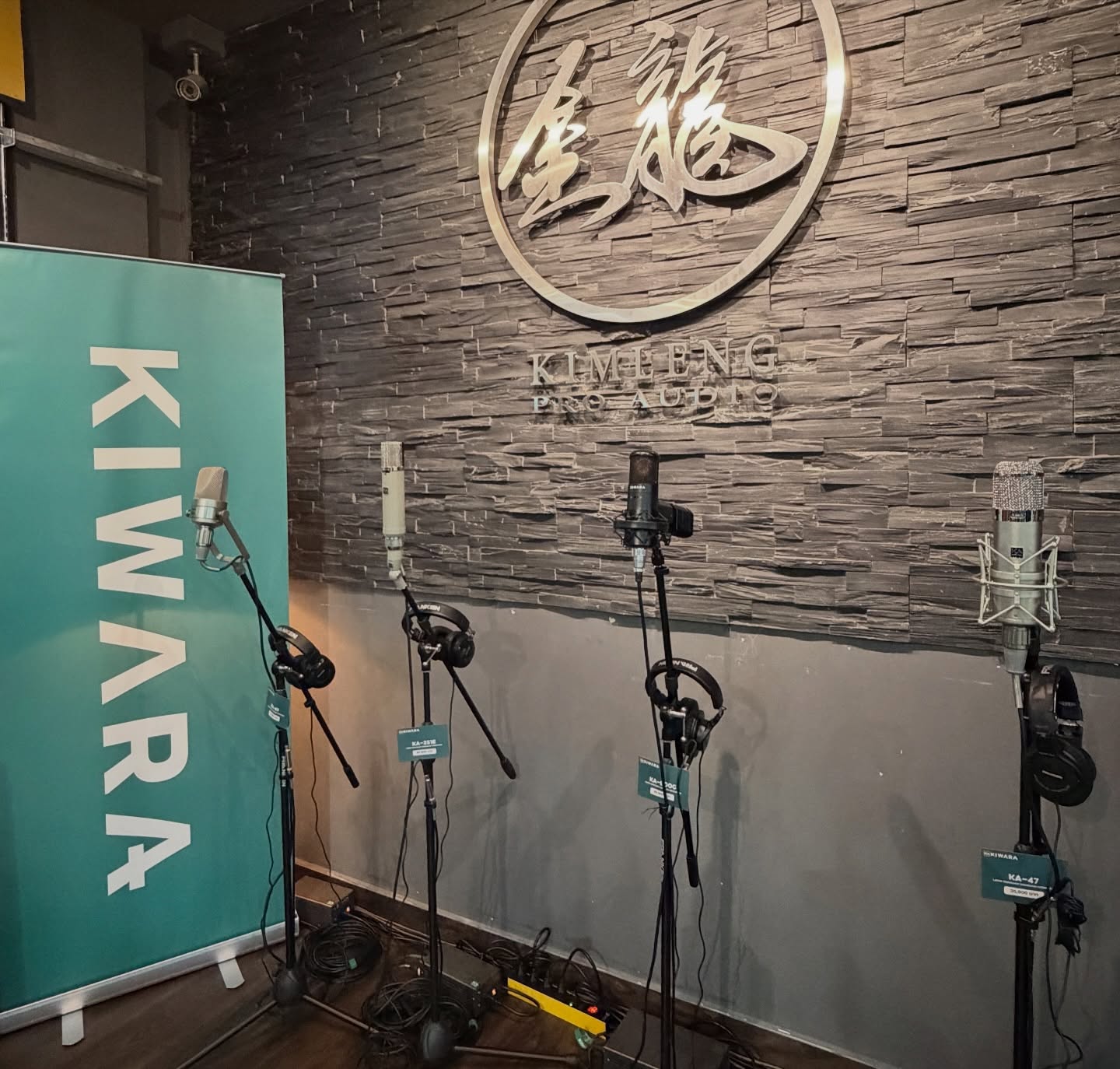 นต - ปณต คุณประเสริฐ