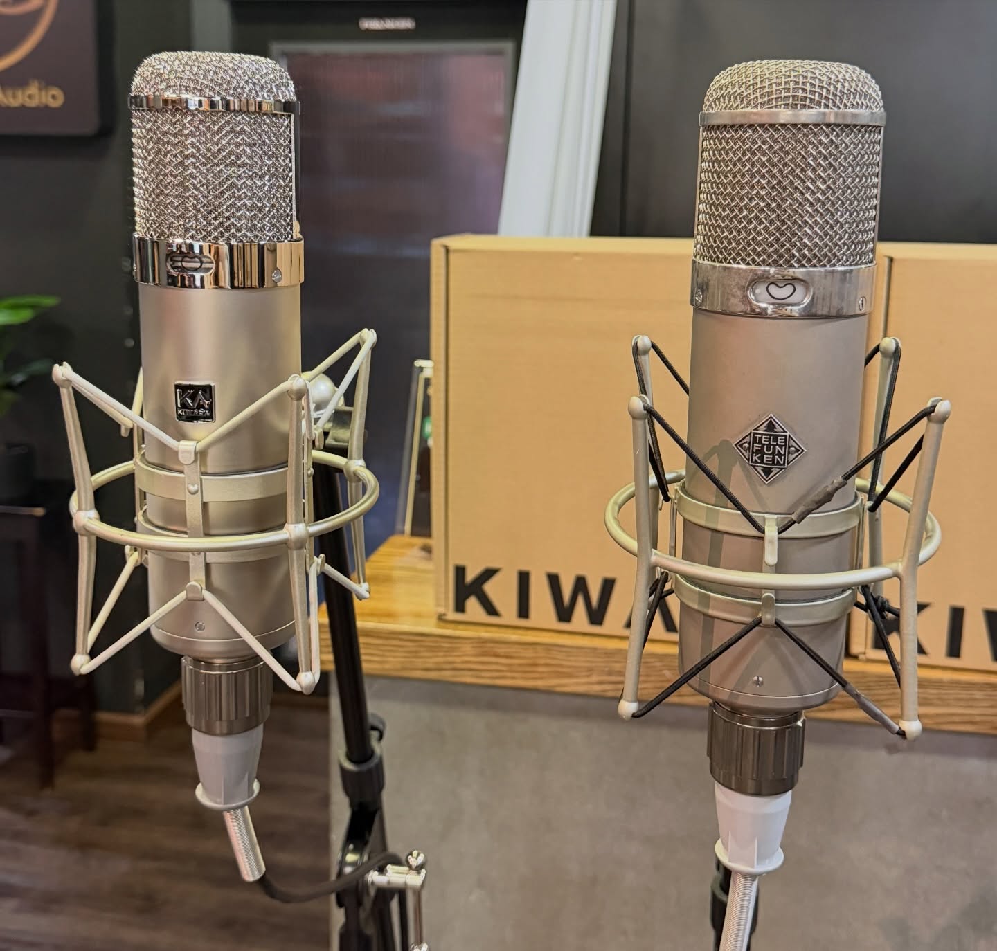 นต - ปณต คุณประเสริฐ