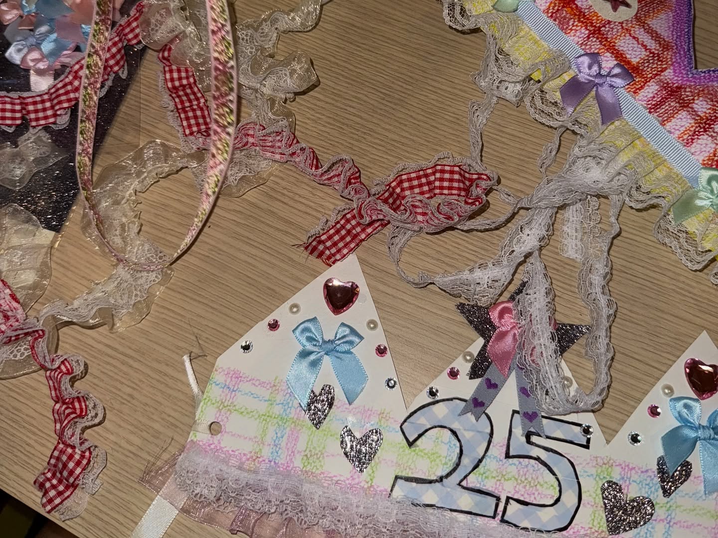 ตู - ต้นตะวัน ตันติเวชกุล