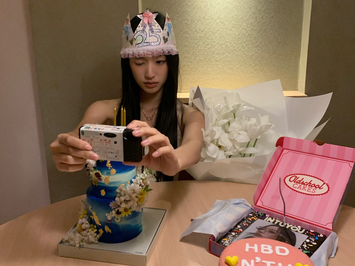 ตู - ต้นตะวัน ตันติเวชกุล